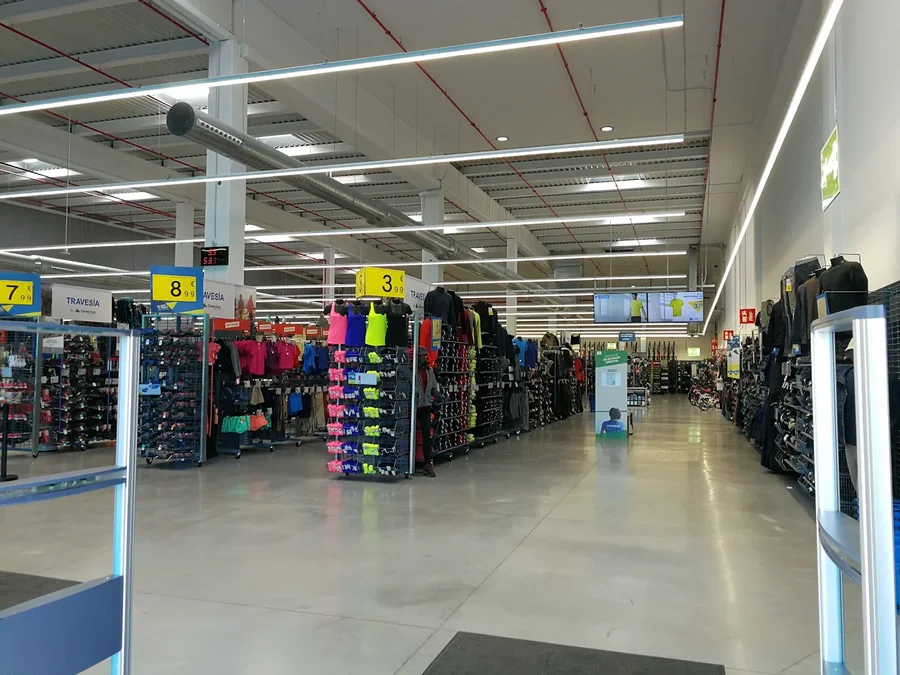 Shopping at Parque Comercial Myo Gandía