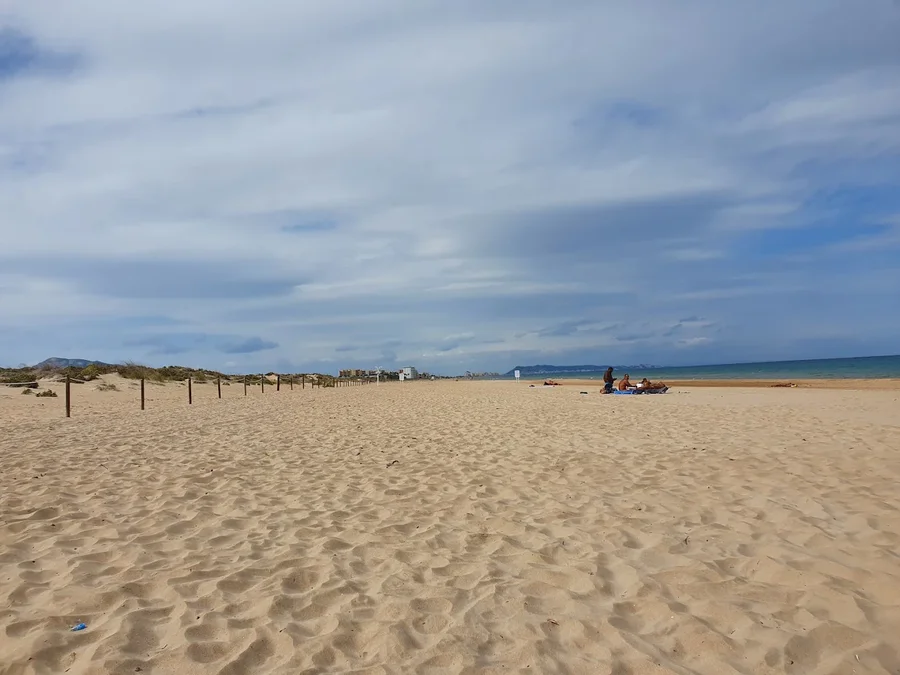 L'Ahuir Beach in Gandía