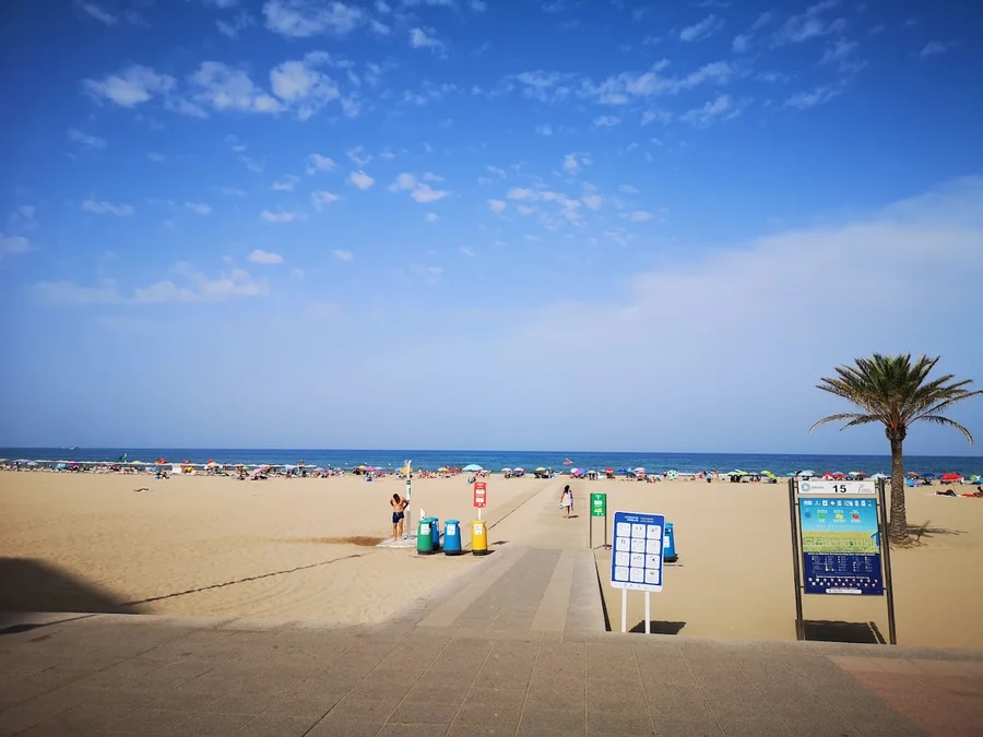 Access to Playa Norte in Gandía