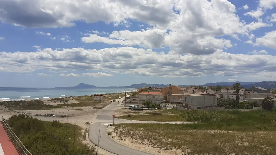 access to Venecia Beach