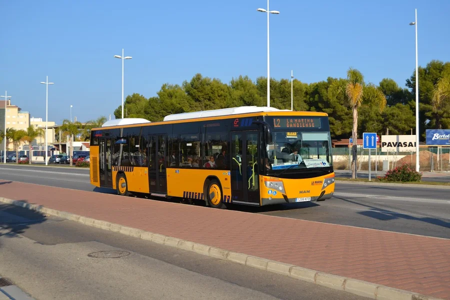 La Marina bus in Gandía
