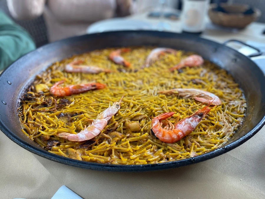 fideua at Casa Julia near Venecia Beach