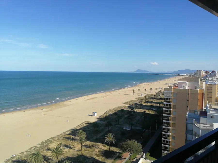 Playa Nord and Gandía city