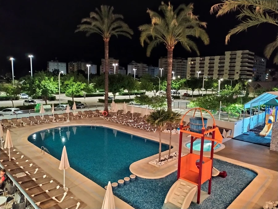 Hotel RH Bayren Parc for children in Gandia