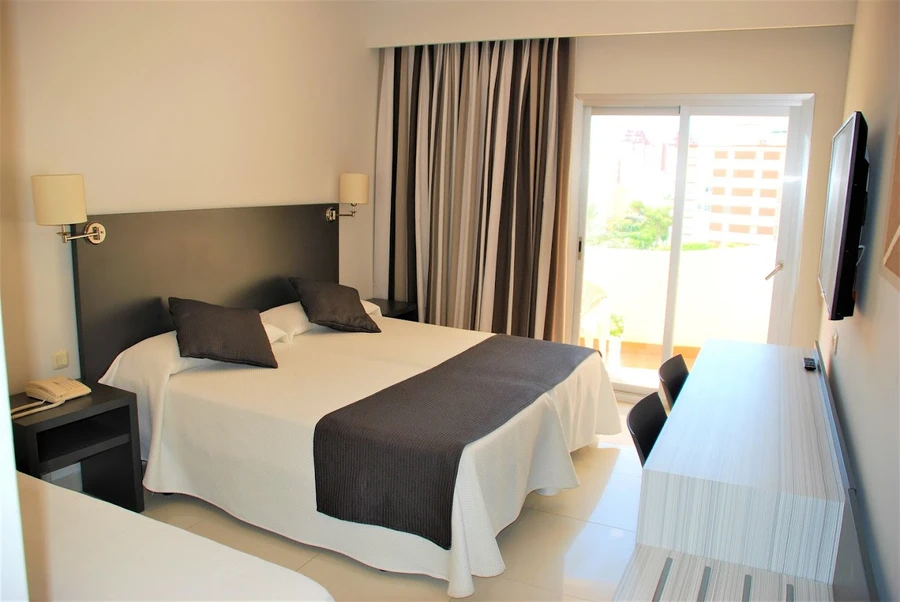 Hotel Los Robles rooms