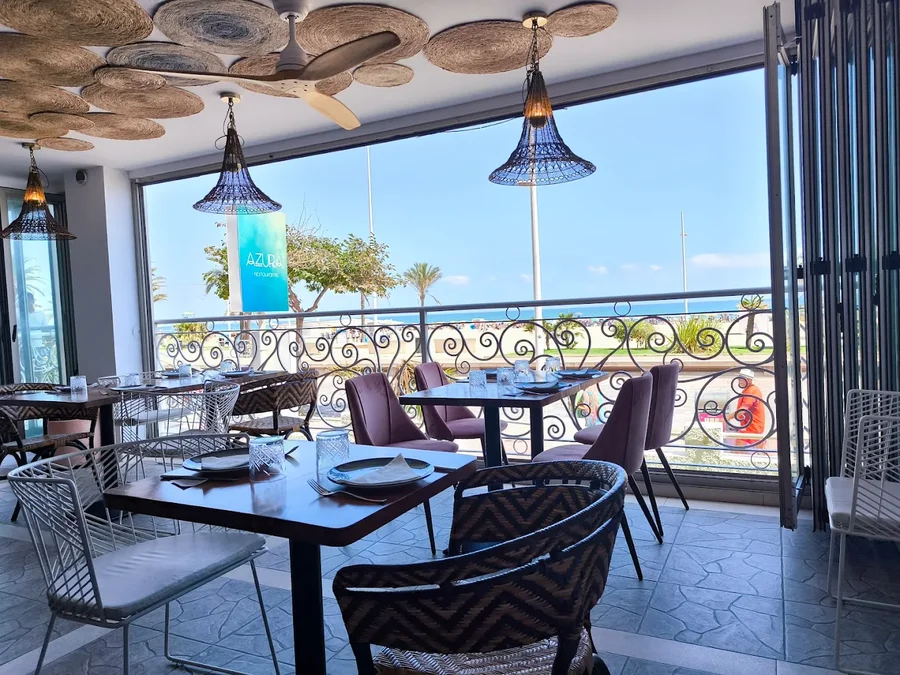 restaurants on Gandía seafront promenade